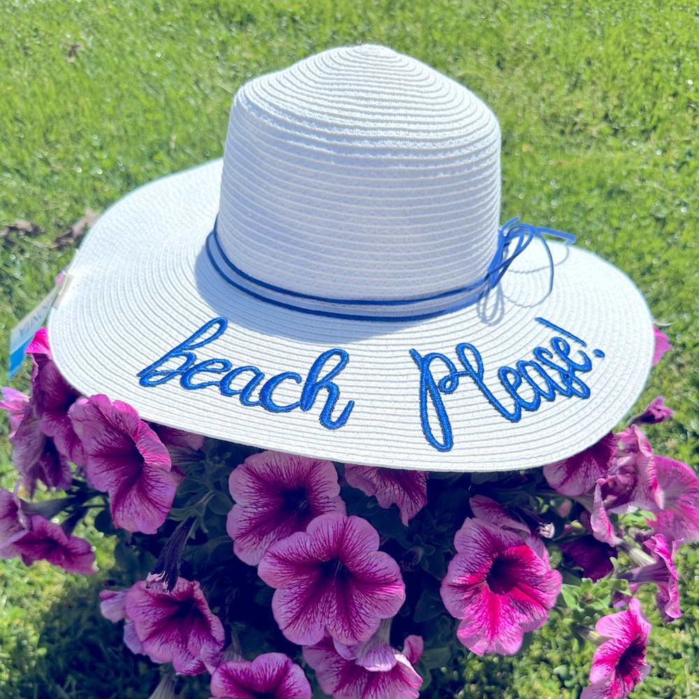 Isle Bonita BEACH PLEASE floppy hat. White beach sun hat with blue stitching NWT